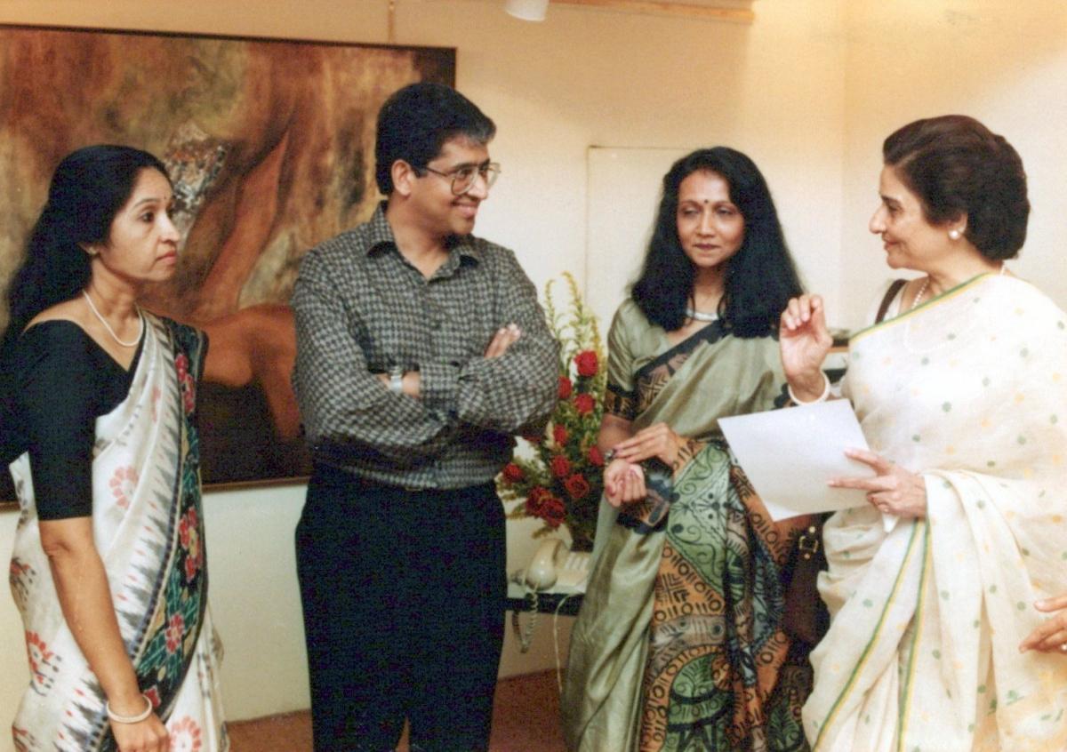Urmilabhabhi, Jay, Rekha, Bakulben