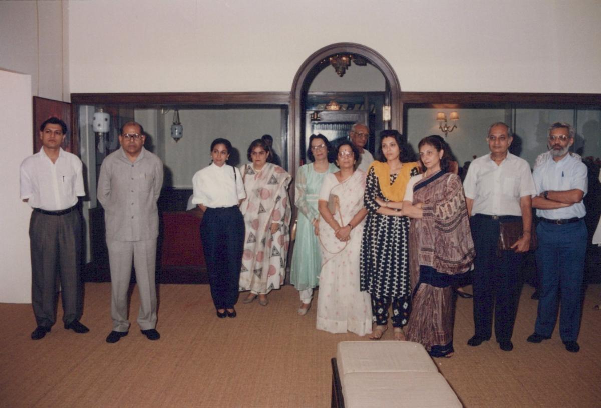 Yogesh, Harsukhbhai, Mira, Bindu, Mrs. Ohri, Narendrabhai, Vijayji, 